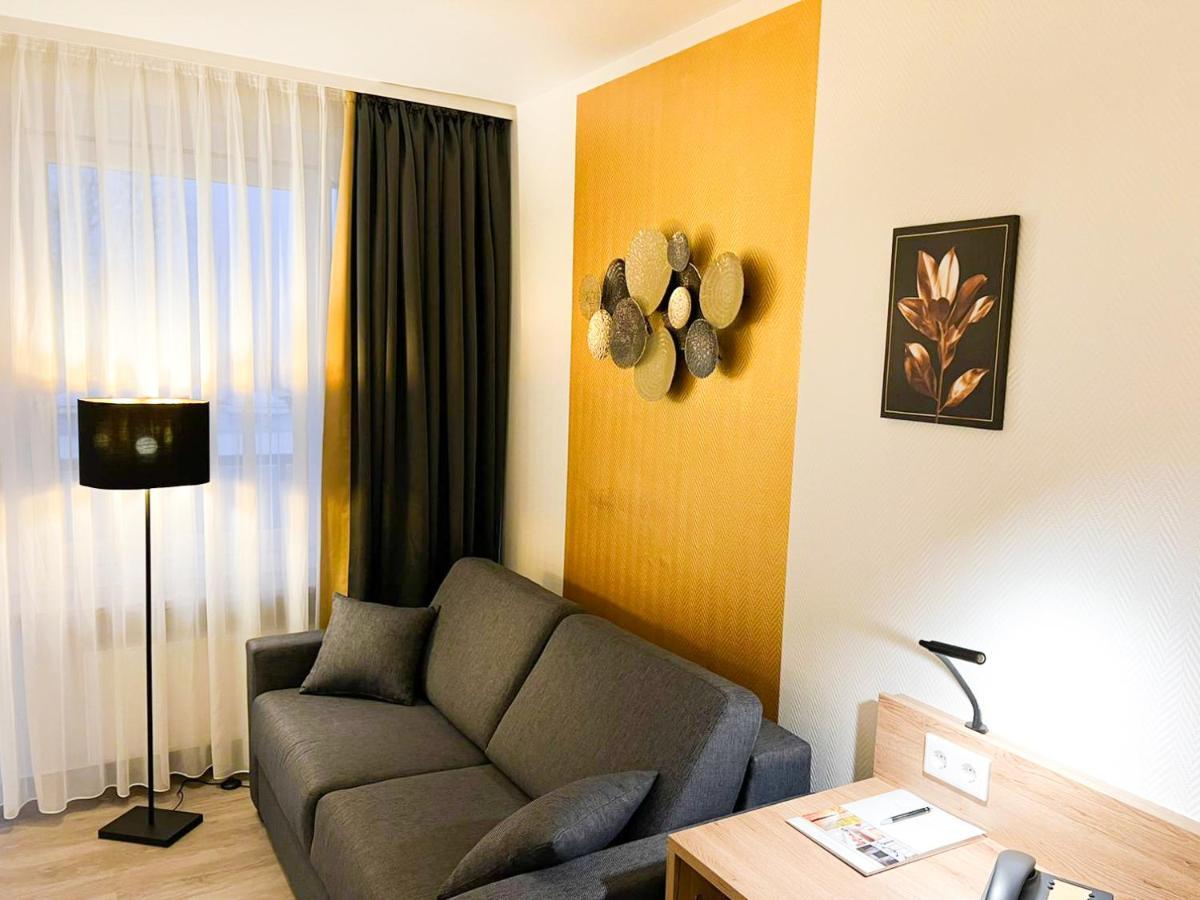 Hotel Wiehen-Therme Hullhorst Екстер'єр фото