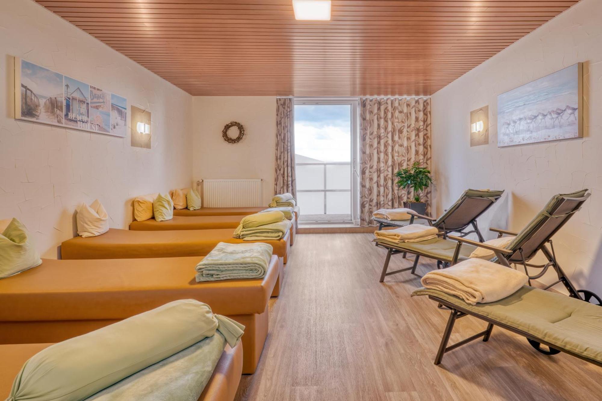 Hotel Wiehen-Therme Hullhorst Екстер'єр фото