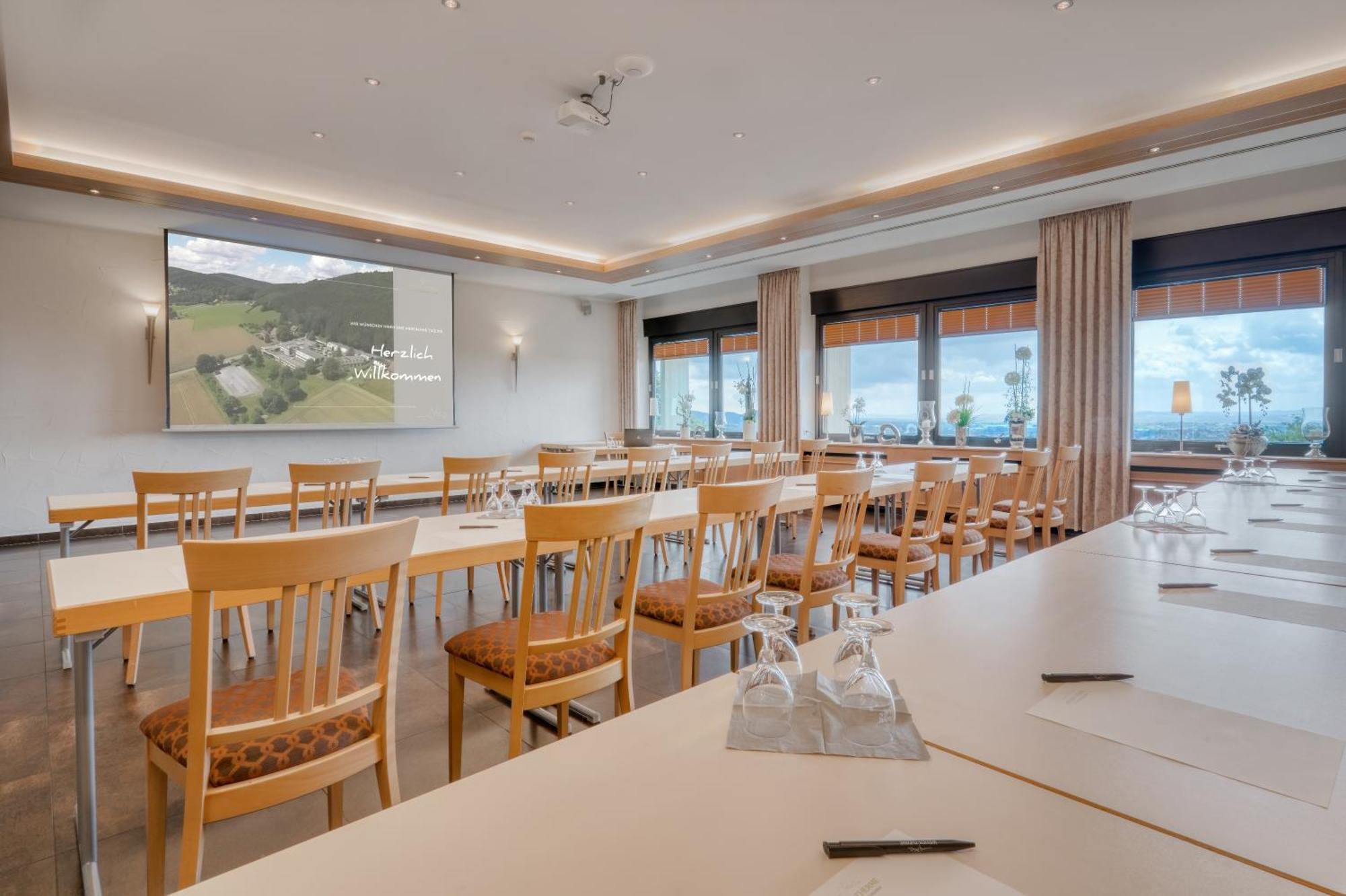 Hotel Wiehen-Therme Hullhorst Екстер'єр фото